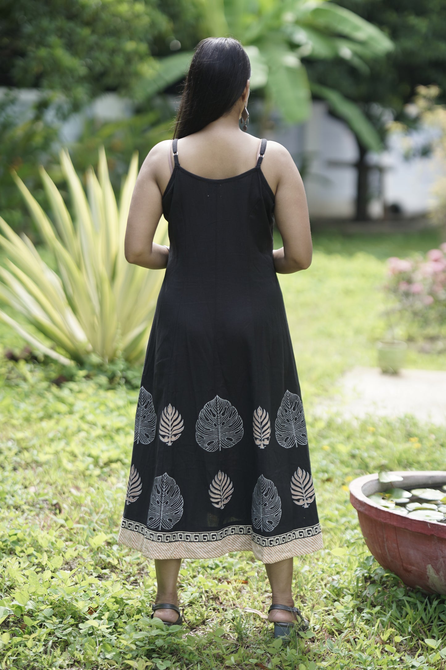 Midnight Bloom Flex Dress - Black