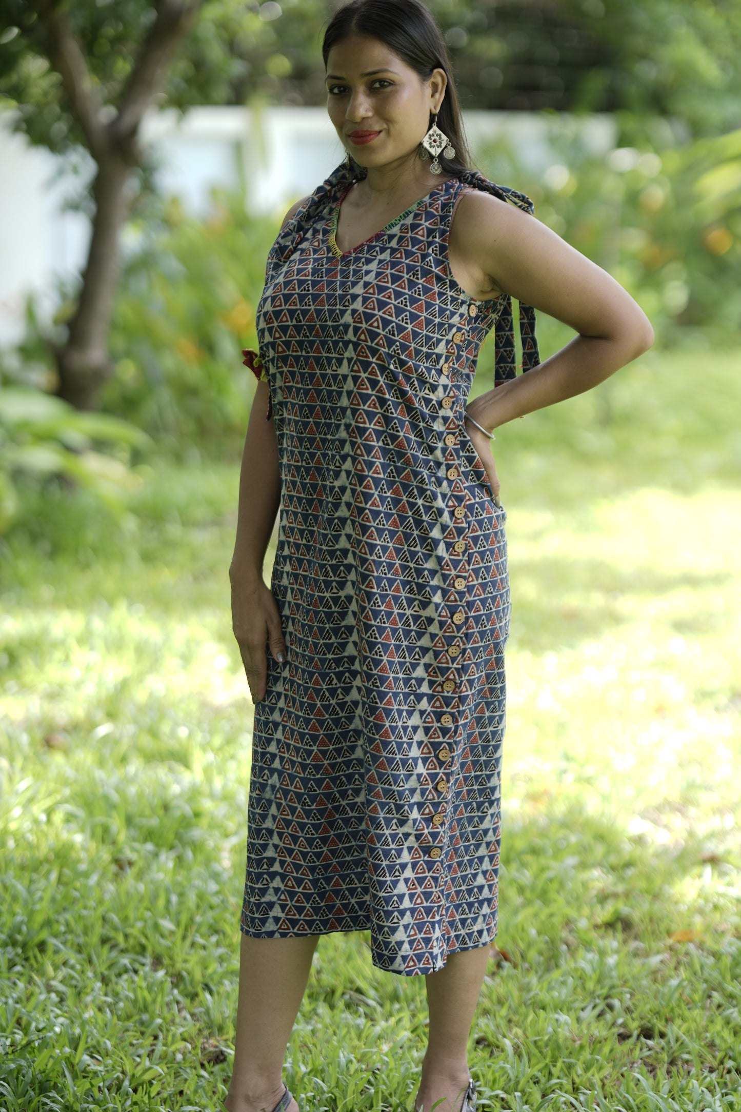 Shoulder Tie-Up Knot Dress