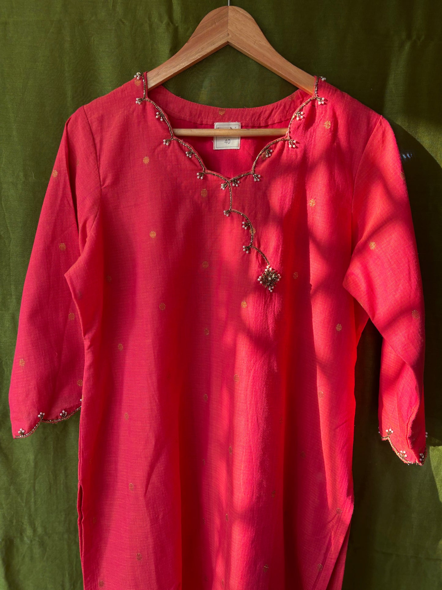 Tara Butti Kurta Pant Dupatta - Gulab