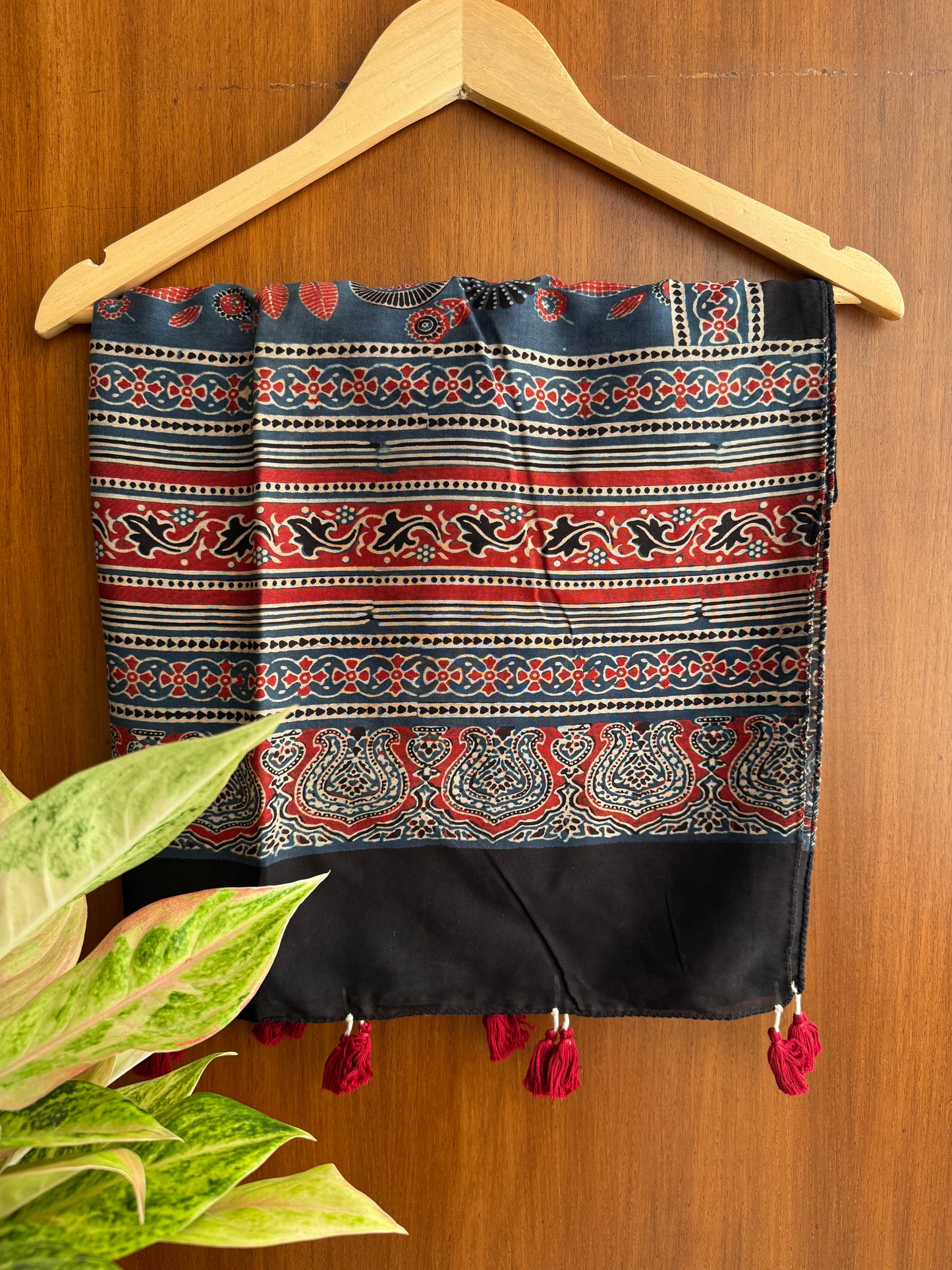 Indigo Ajrakh Floral Chanderi Stole