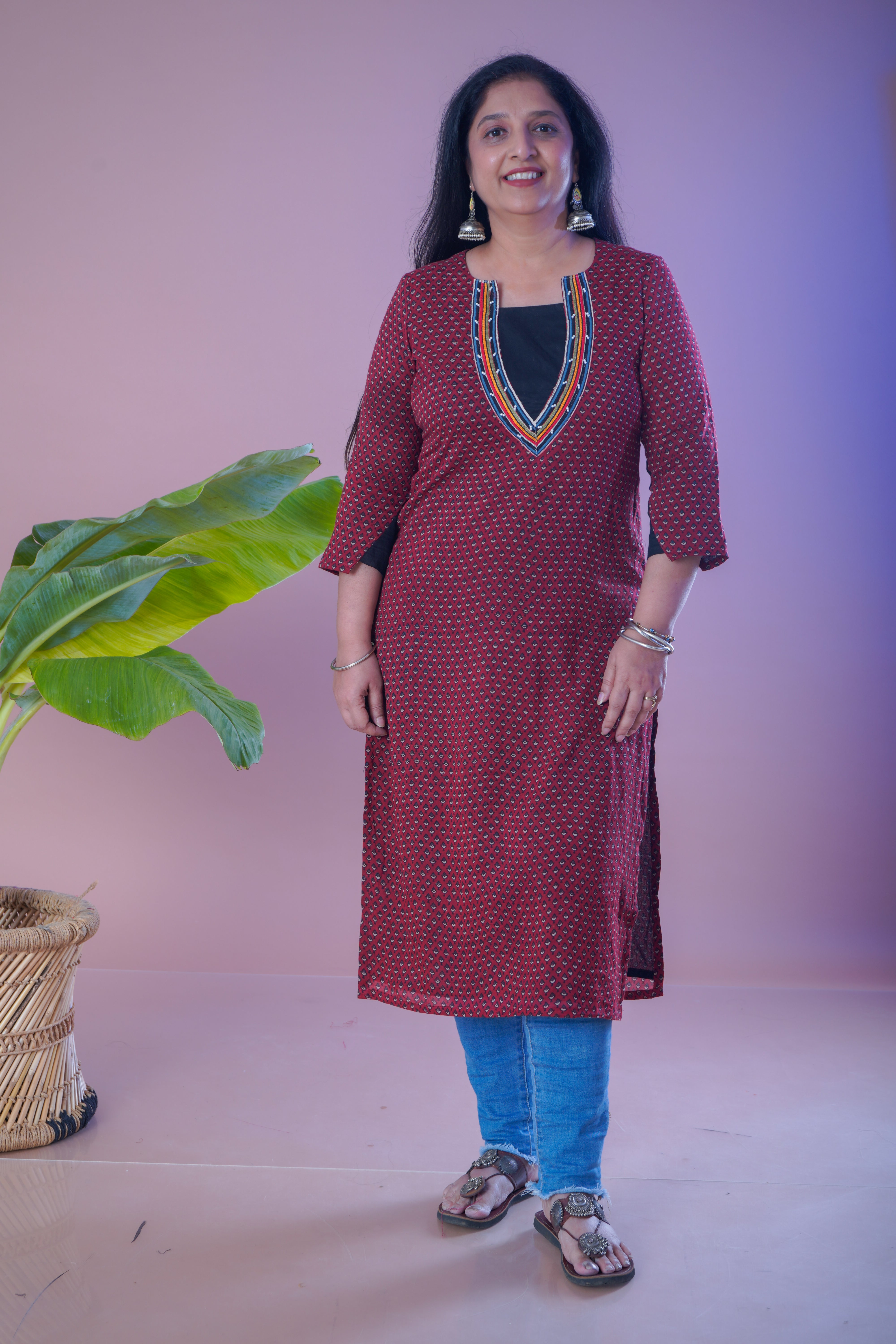 Ajrakh Mulmul Deep Neck Embroidred Kurta