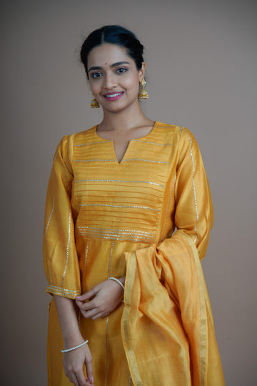 Suvarna (सुवर्ण) – Golden Radiance- Kurta pant set with Dupatta