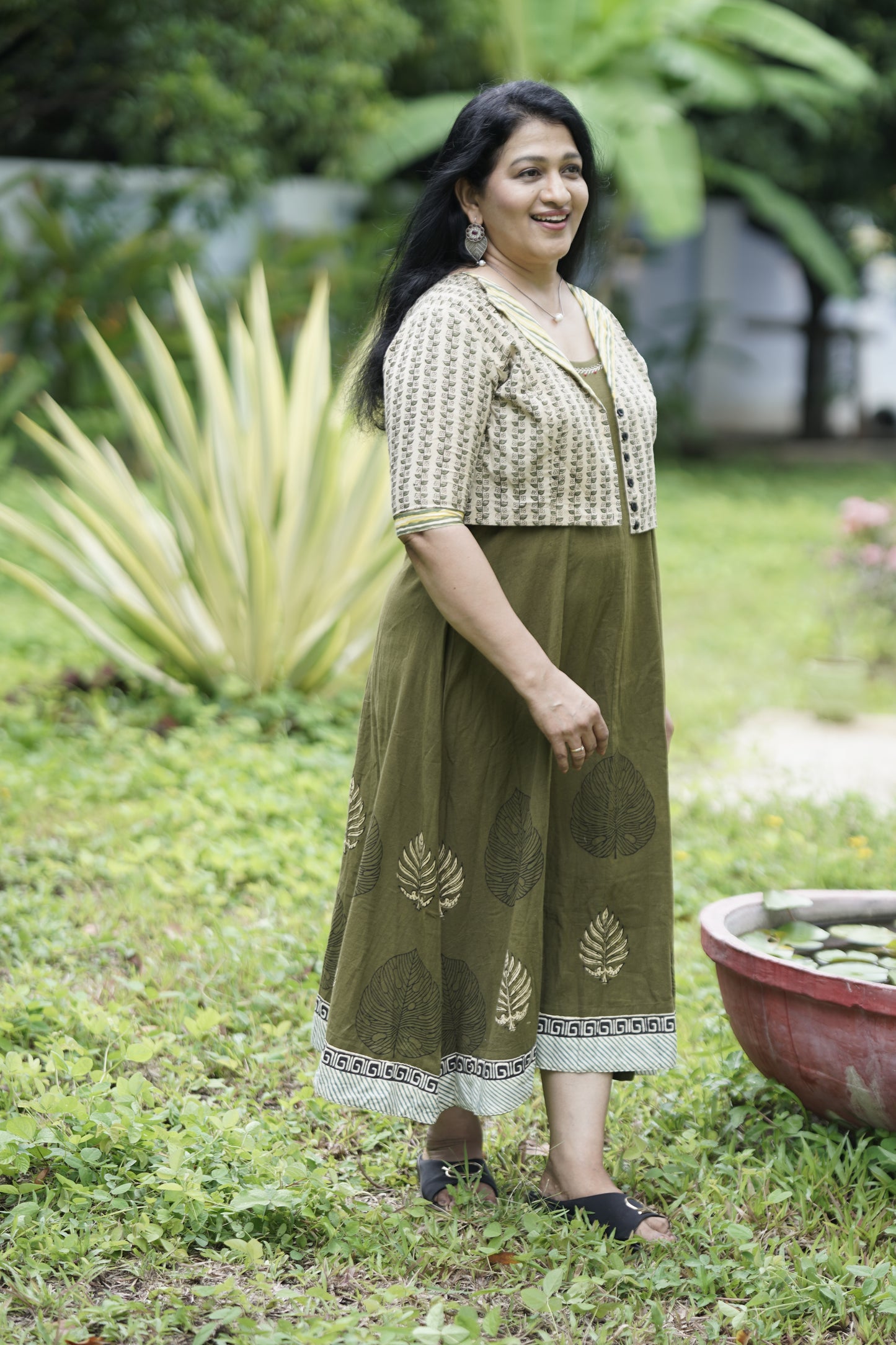 Olive Grove Leaf-Printed Midi Dress with Jacket