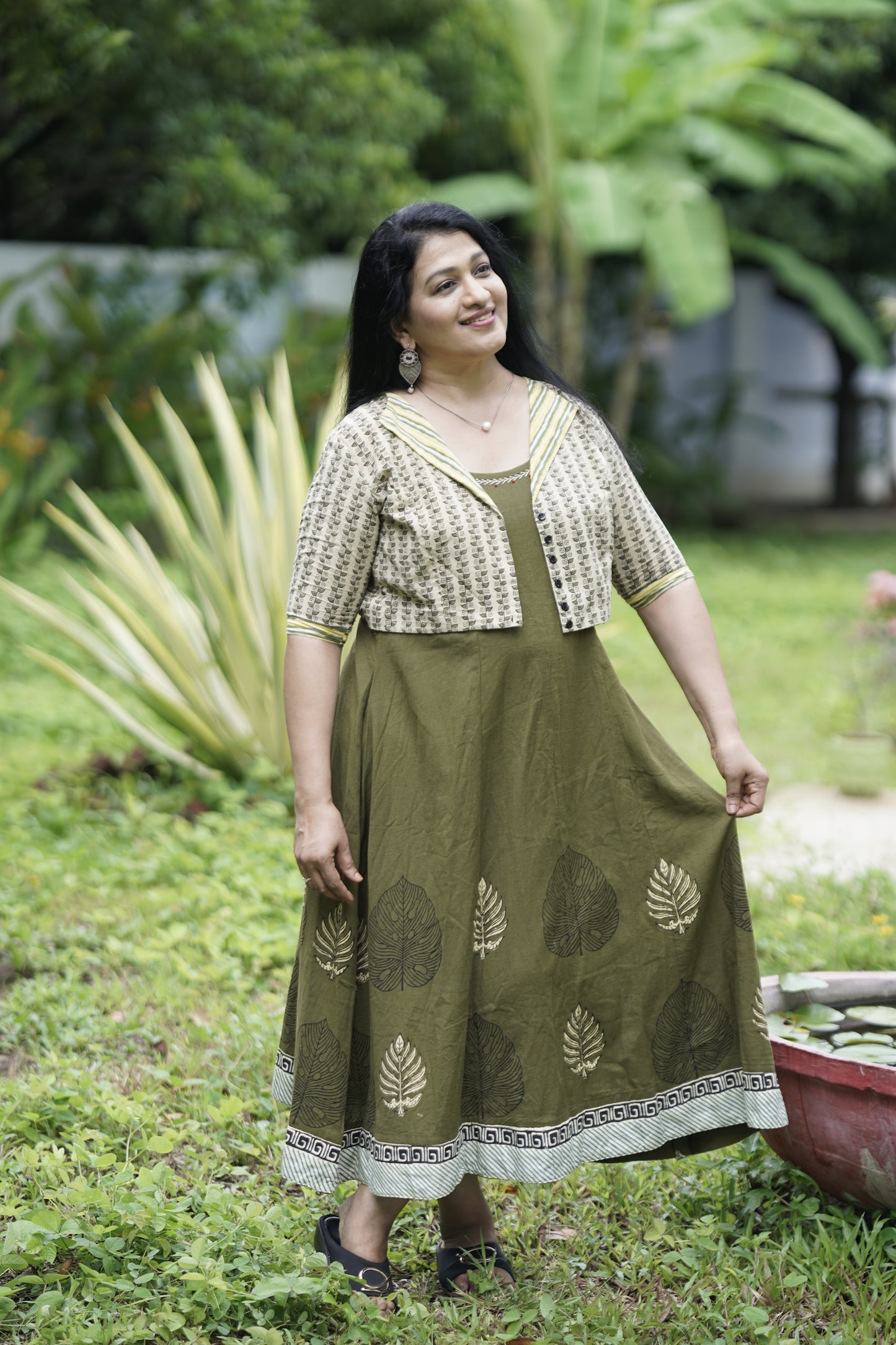 Olive Grove Leaf-Printed Midi Dress with Jacket