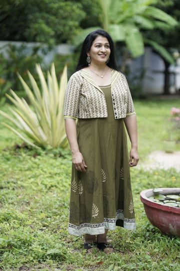 Olive Grove Leaf-Printed Midi Dress with Jacket