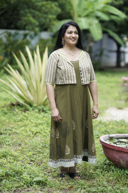 Olive Grove Leaf-Printed Midi Dress with Jacket