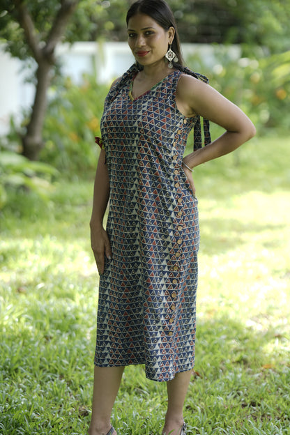 Shoulder Tie-Up Knot Dress
