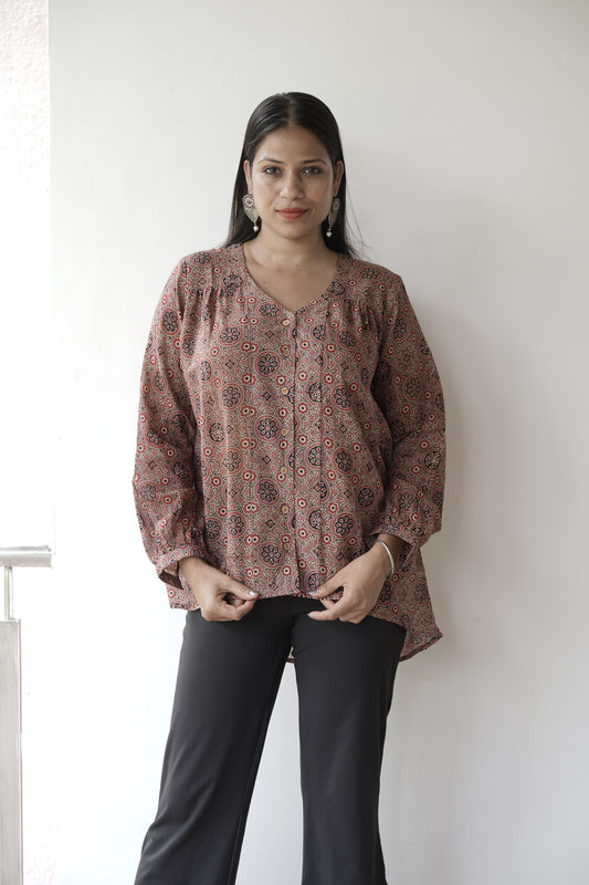 Mulmul Shirt Short top - Brown