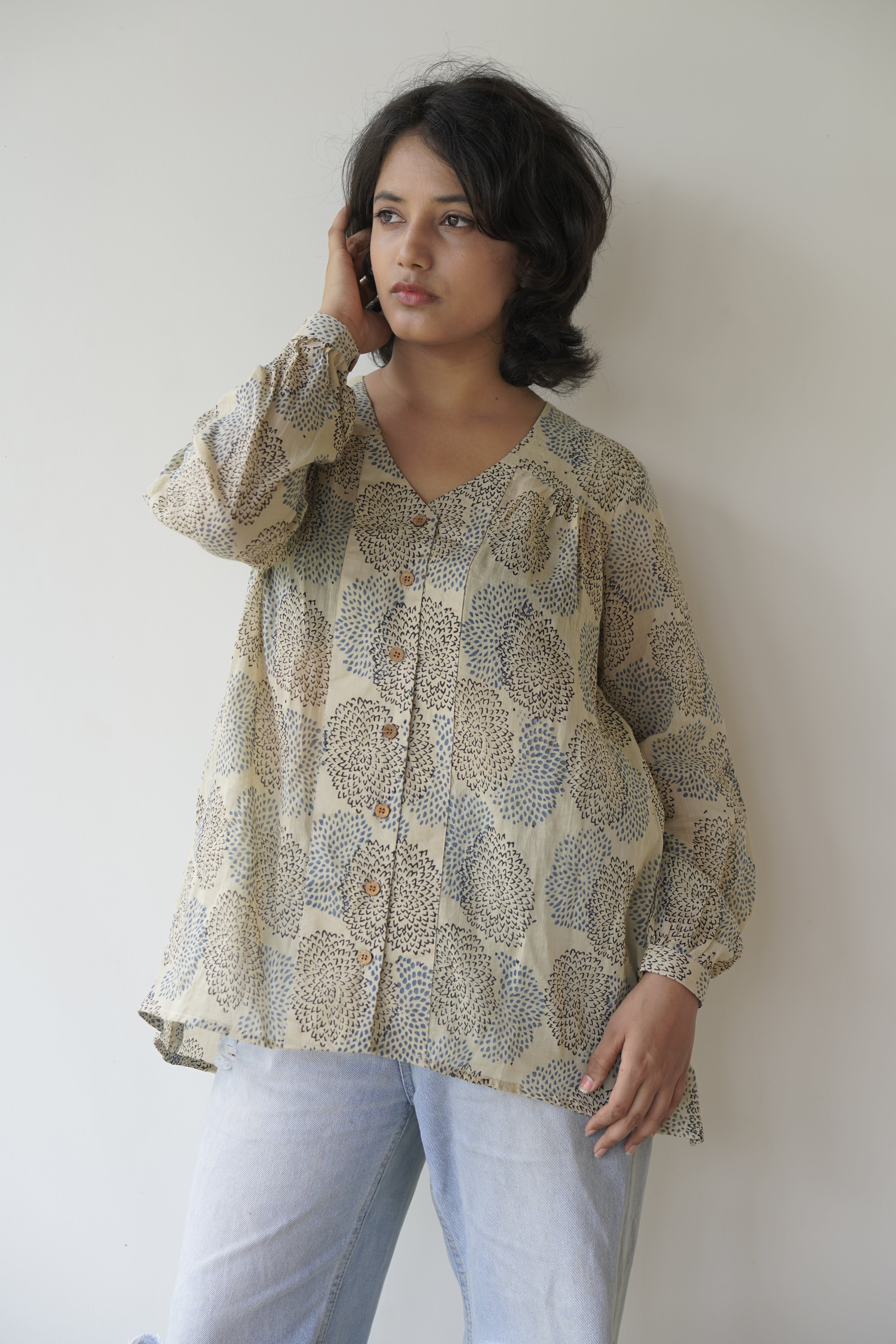 Mulmul Shirt Short top - White