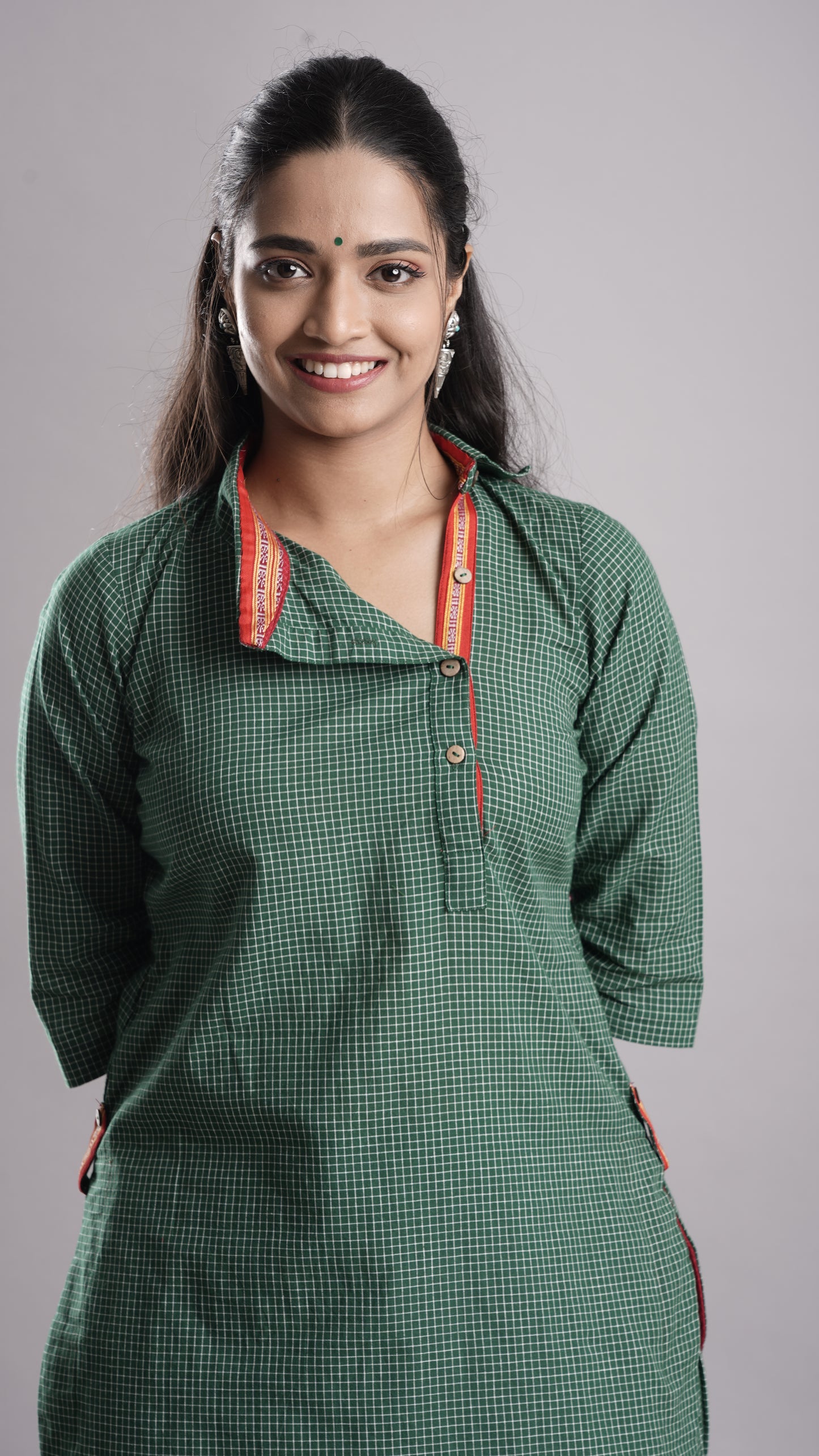 Hariyali Comfort" Handloom Cotton Patiala Set