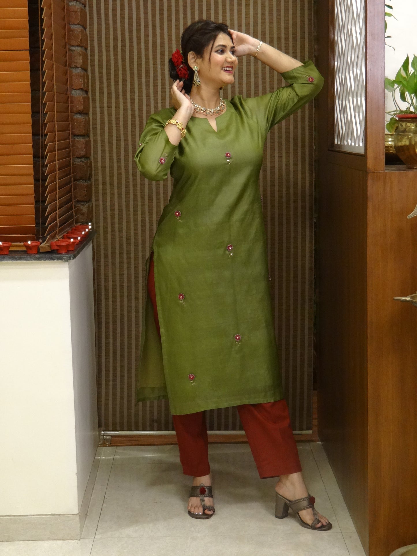 Tussar Chutney Green Kurta