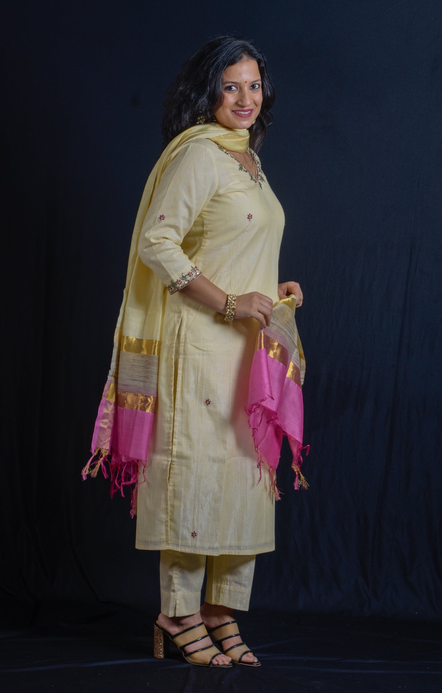 V Neck Embroidered Kurta Pant Set