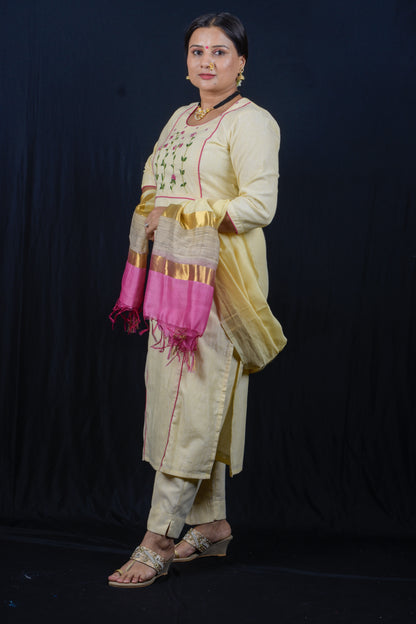 Resham Yoke Kurta Pant Set