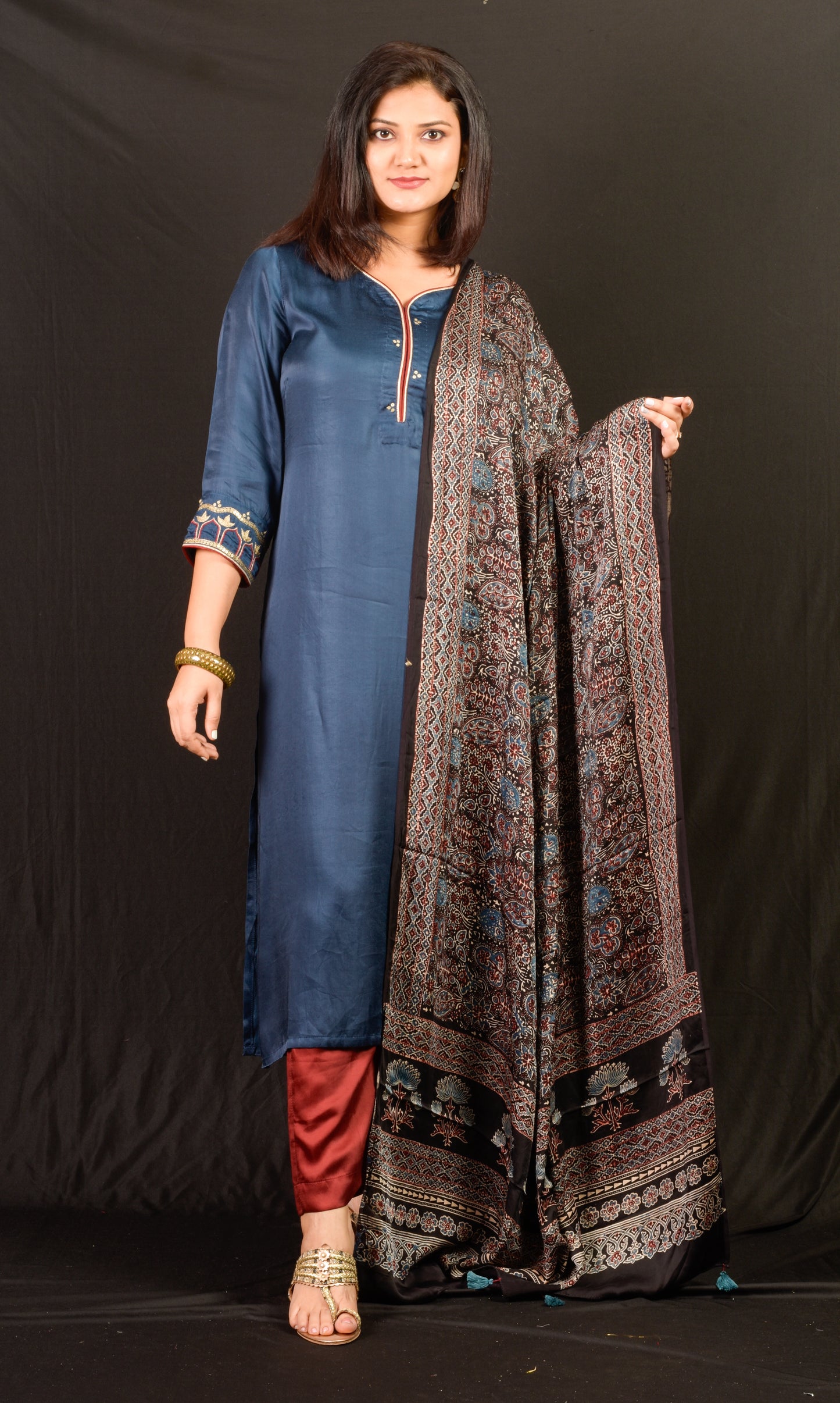 Modal Silk Temple Embroidered Kurta Pant