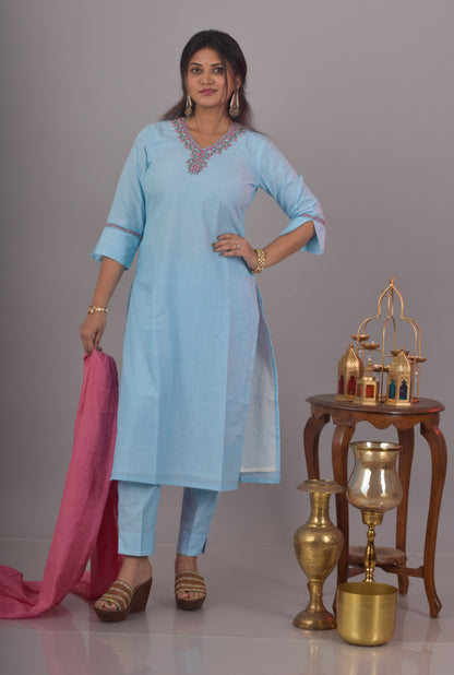 Rose Embroidered Kurta Pant Set