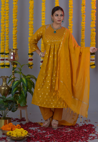 Banarasi Jari Butta Kurta Pant Dupatta- Mustard Yellow