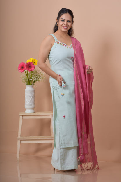 Flower Embroidered Kurta Pant set- Pista
