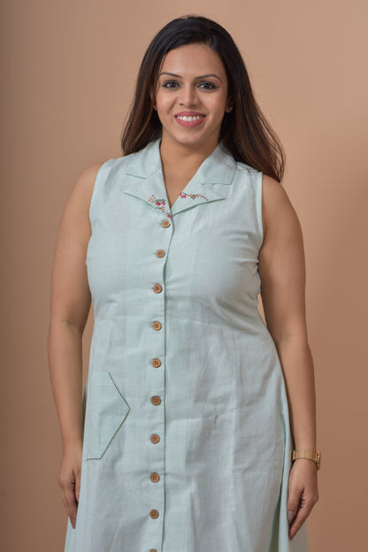 Blazer Collar Dress- Pista
