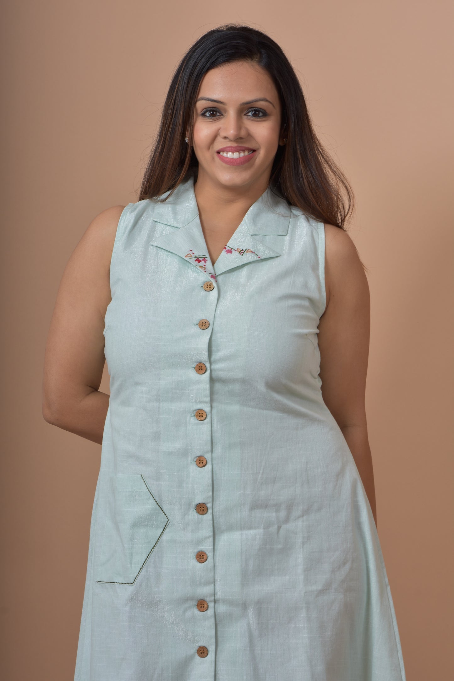 Blazer Collar Dress- Pista