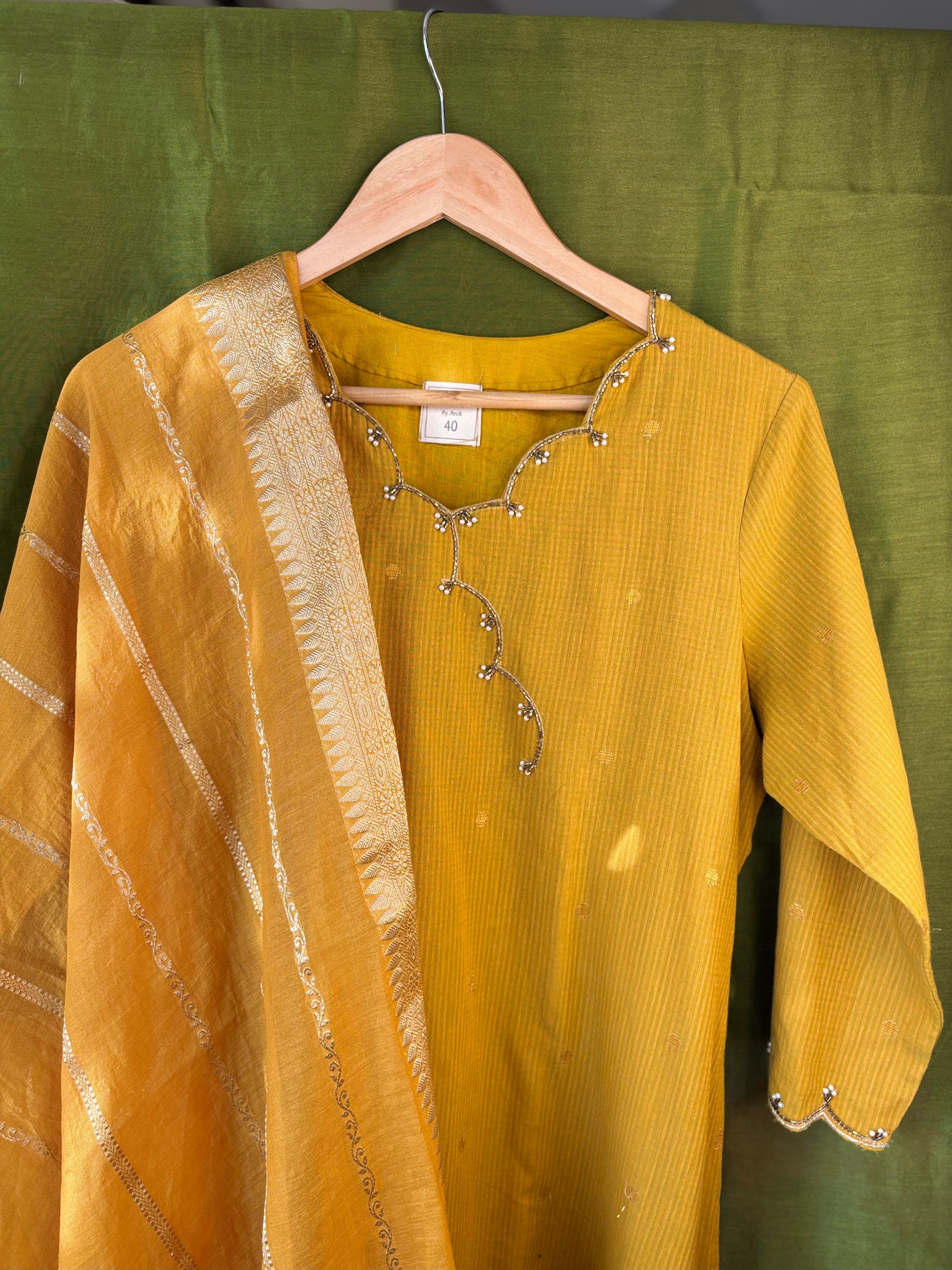 Tara Butti Kurta Pant Dupatta - Mustard yellow