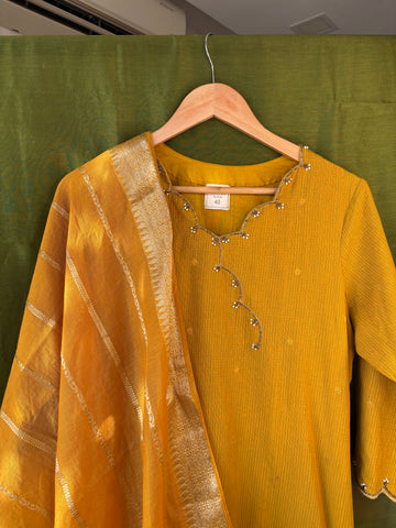 Tara Butti Kurta Pant Dupatta - Mustard yellow