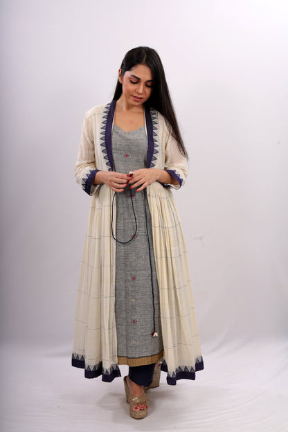 Jamdani Cape with Khadi Inner