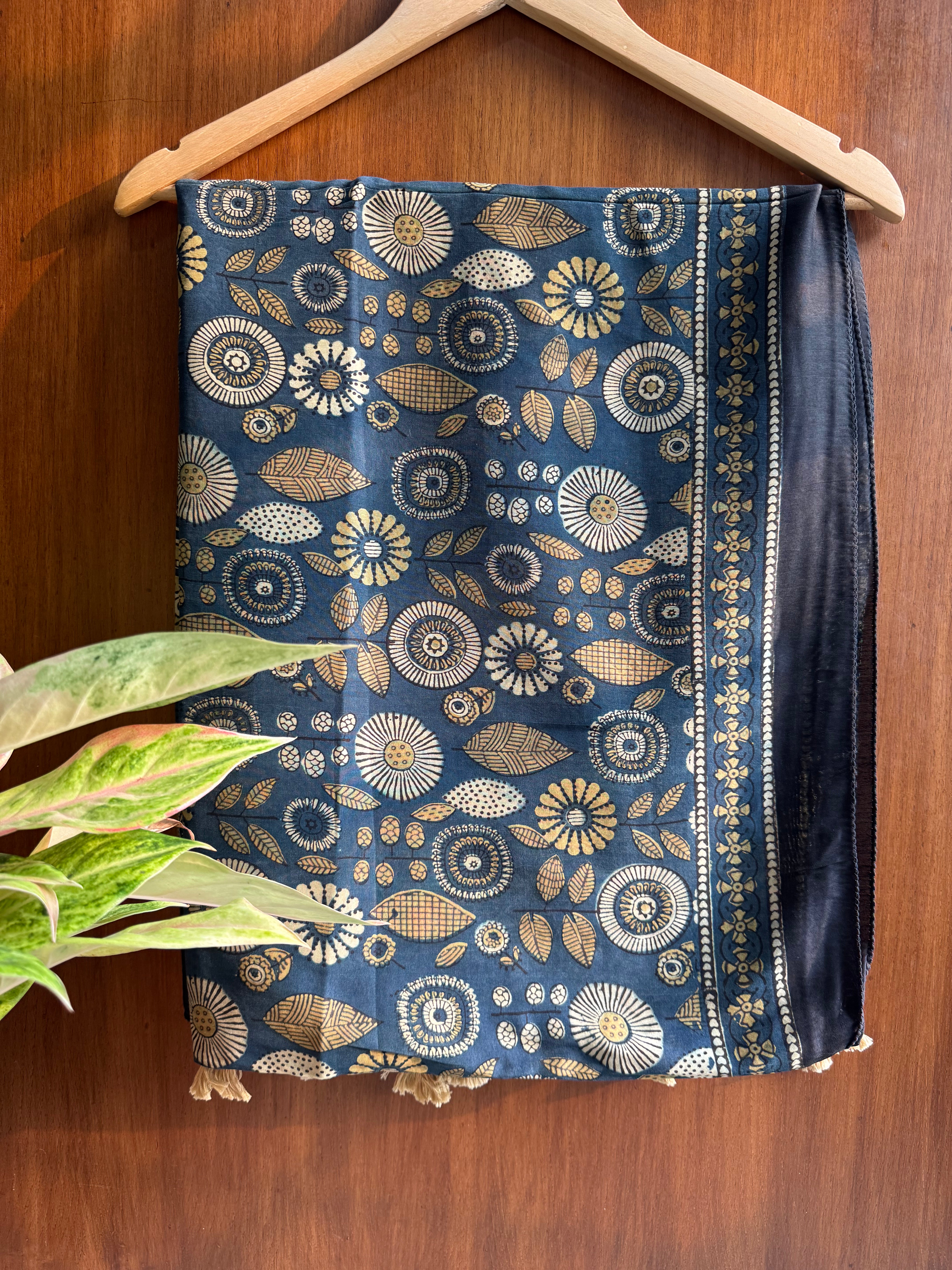 Indigo Ajrakh Floral Chanderi stole
