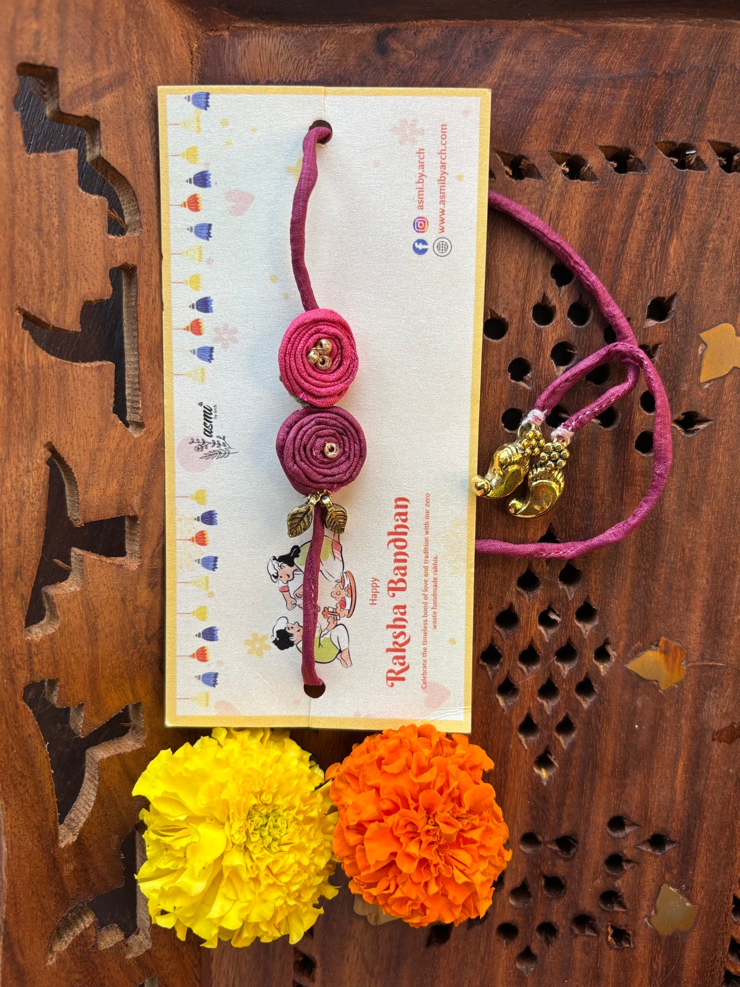Gulaabi Baag Rakhi