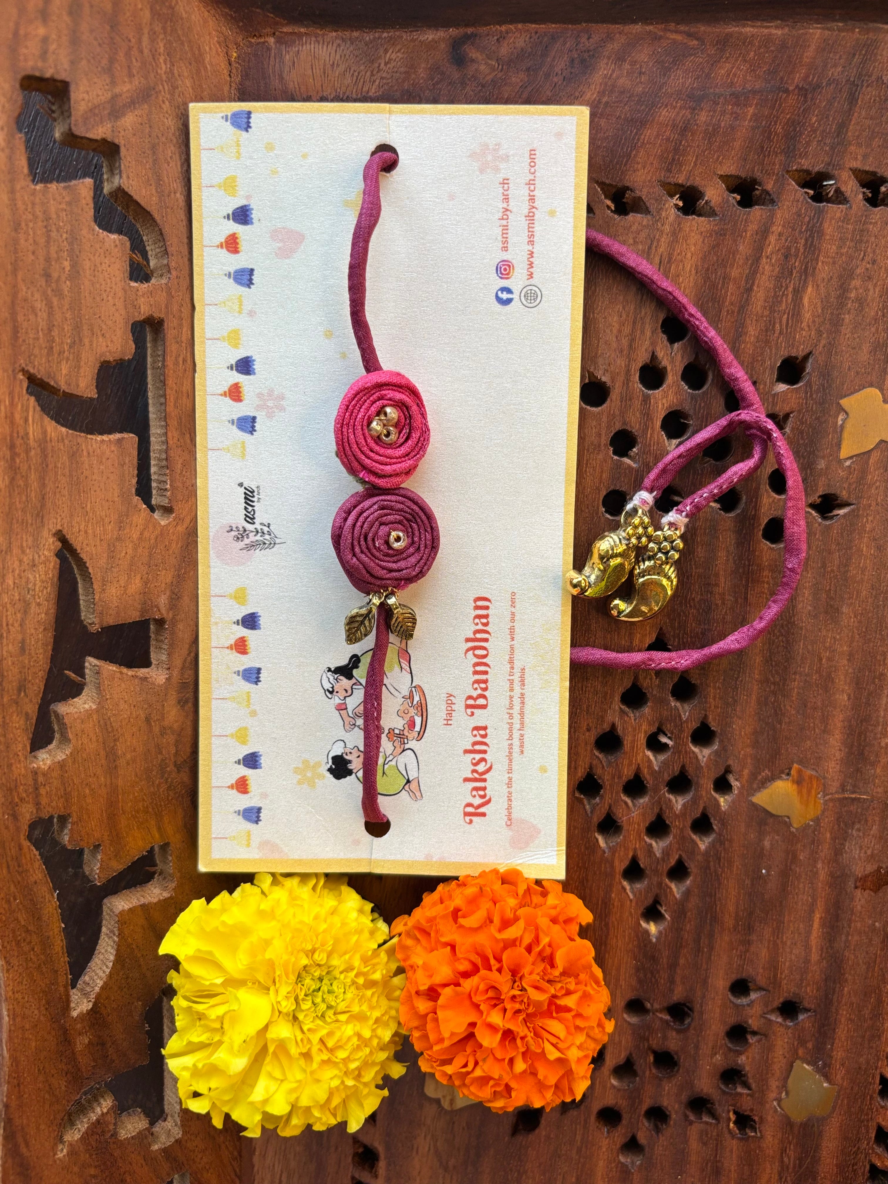 Gulaabi Baag Rakhi