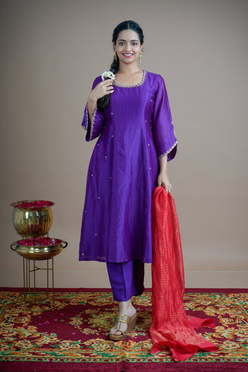 Neelambari (नीलाम्बरी)