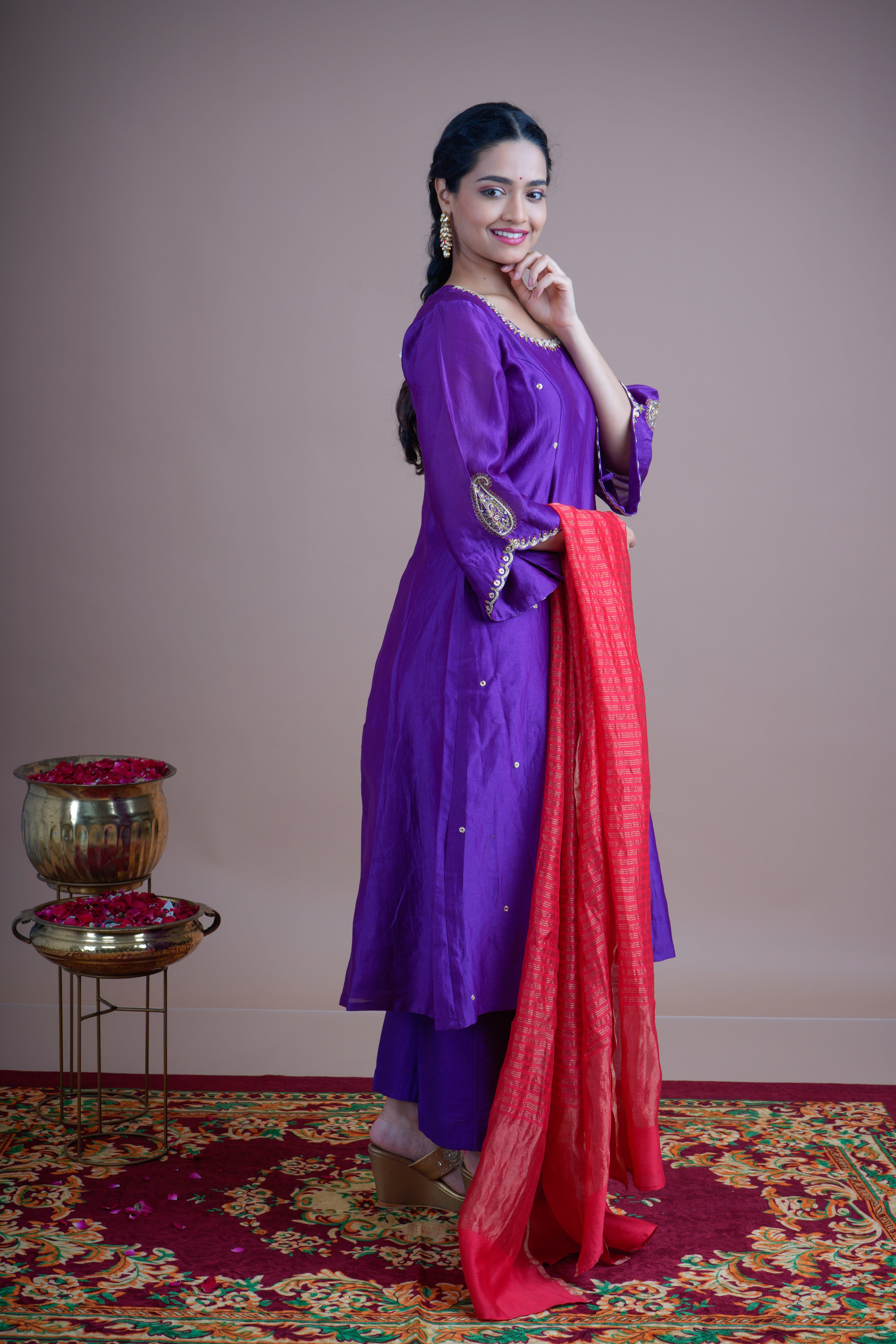 Neelambari (नीलाम्बरी)